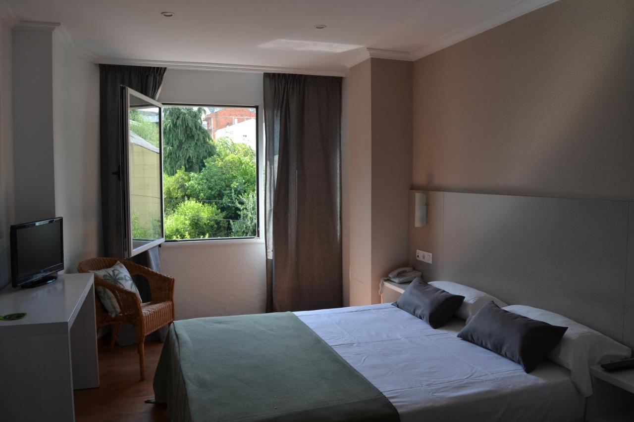 Duerming Villa De Sarria Hotel エクステリア 写真